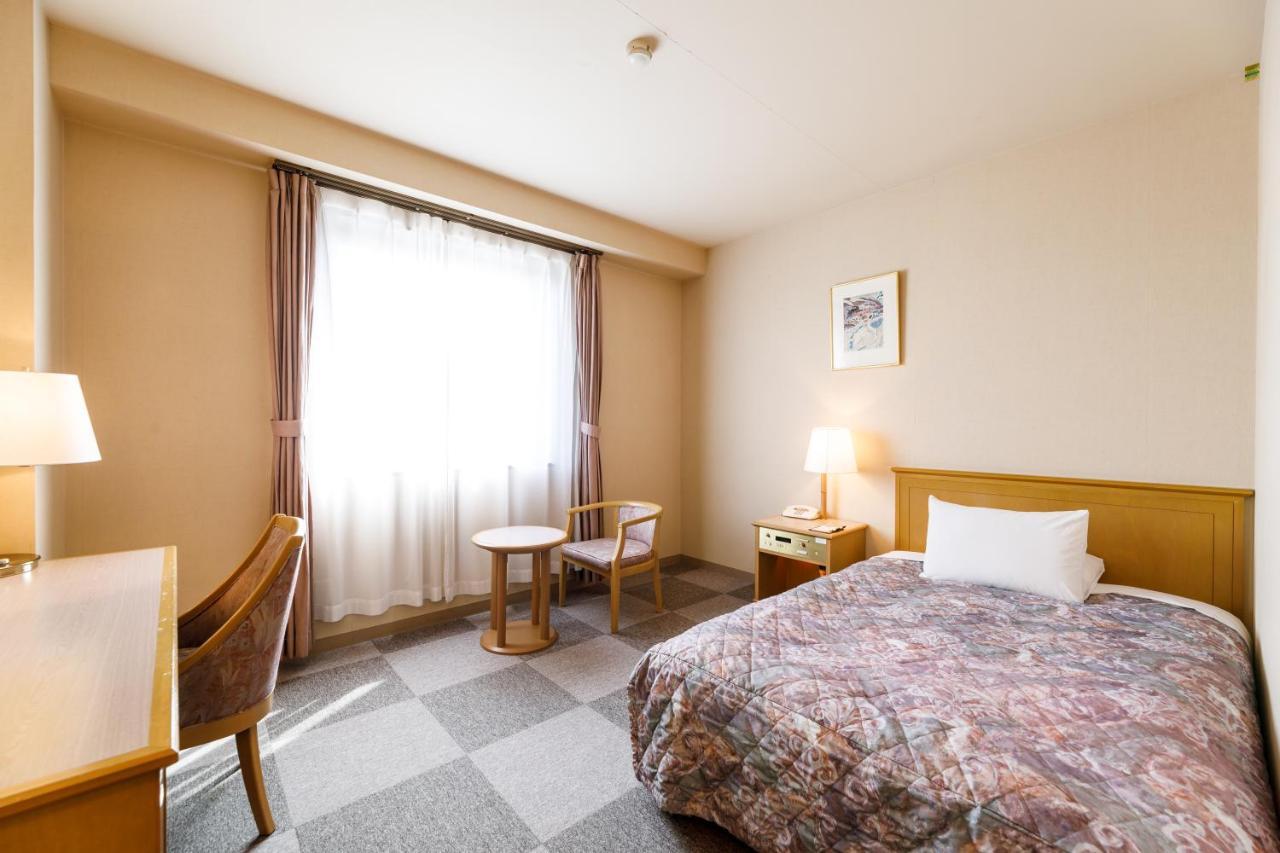 Fukuno Town Hotel A・Mieux Nanto Exterior photo