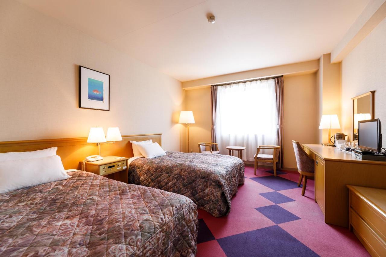 Fukuno Town Hotel A・Mieux Nanto Exterior photo